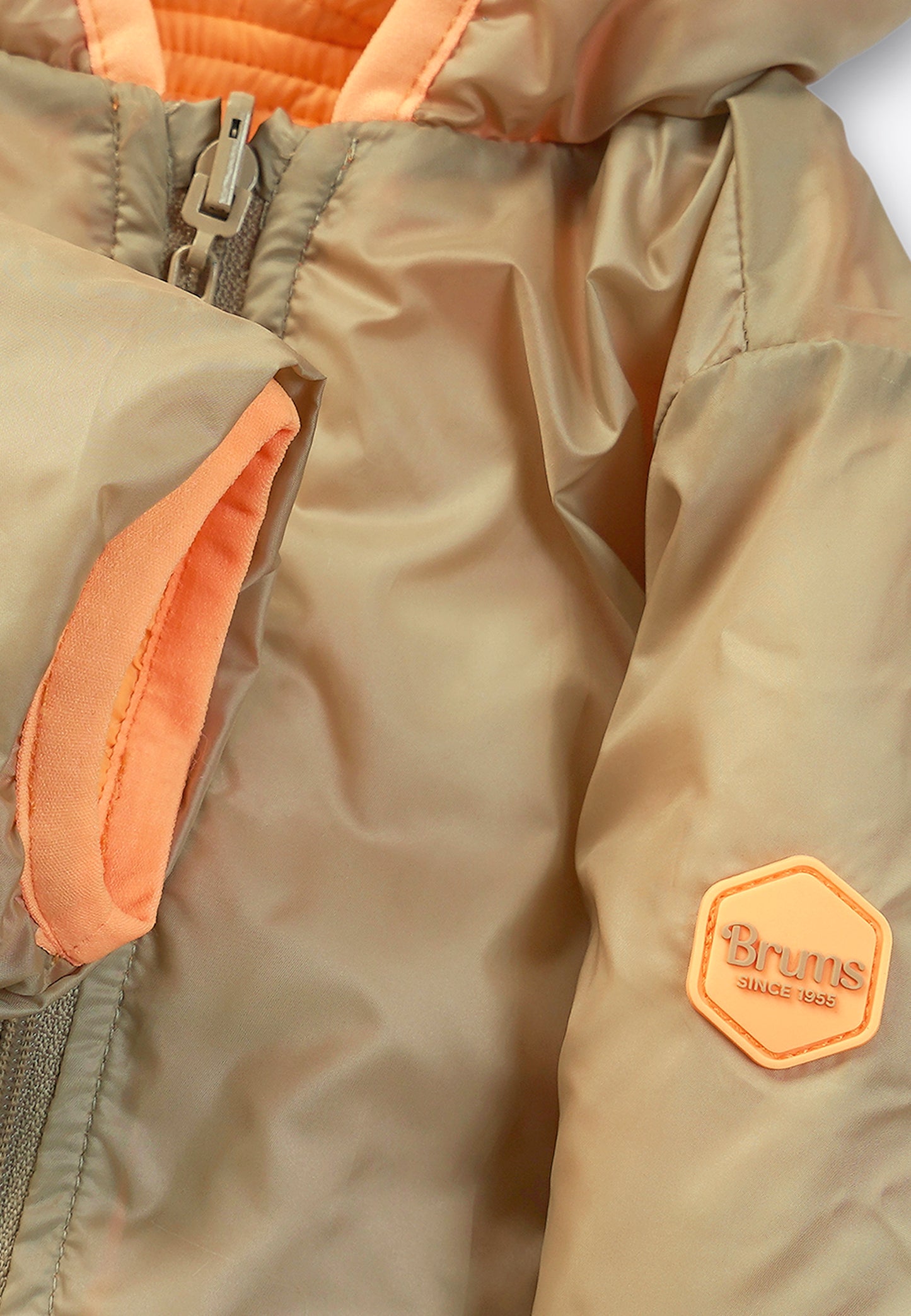 REPREVE® Reversible Superlight Jacket
